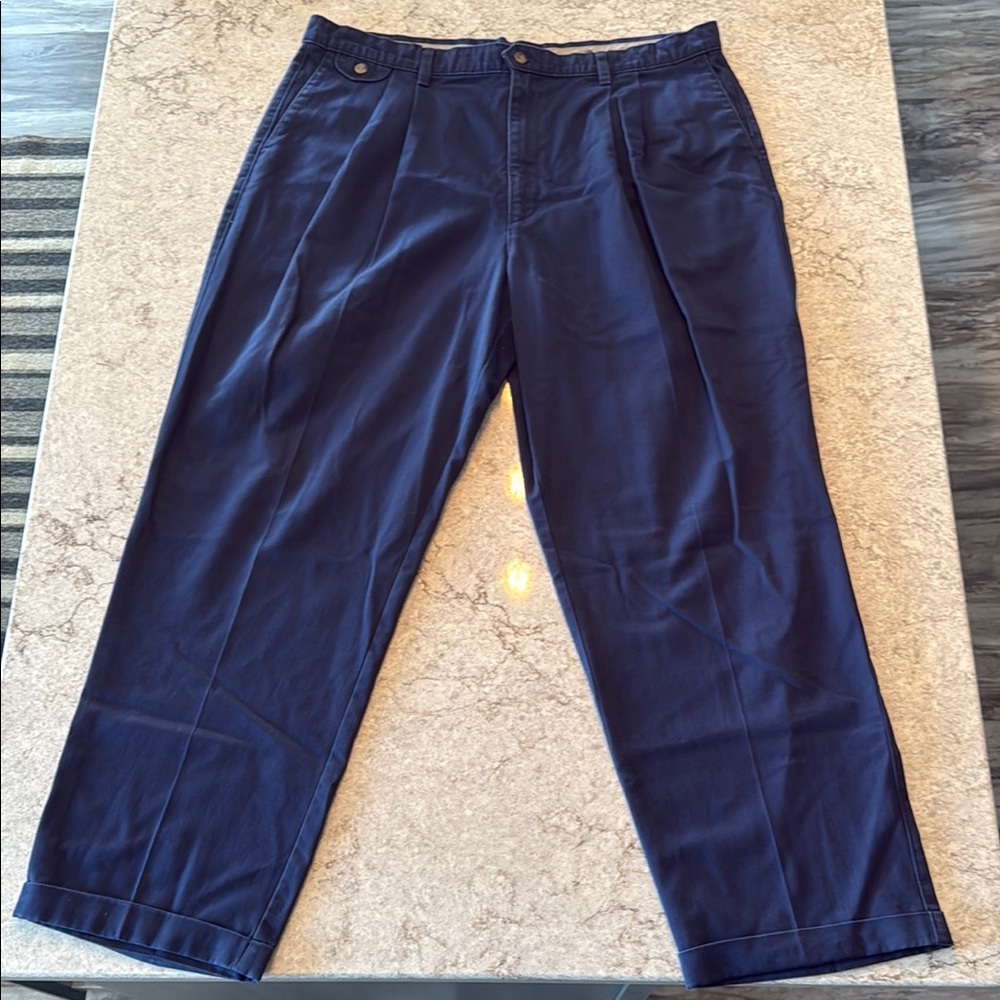 Dockers Pleated Navy Blue Trousers